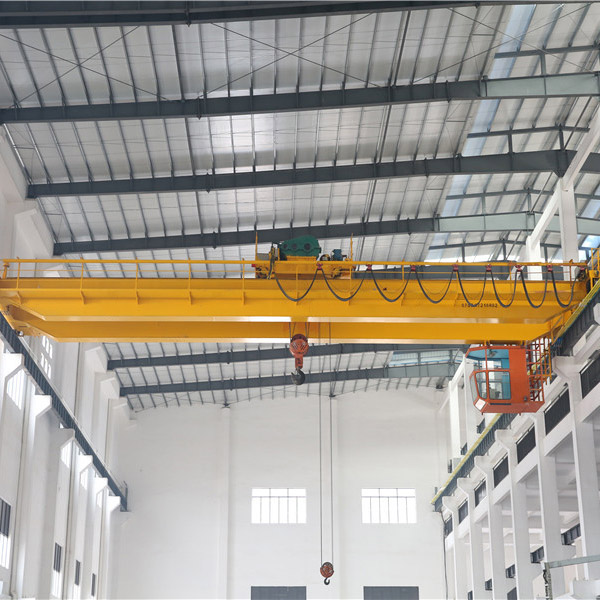 QD型雙梁吊鉤橋式起重機